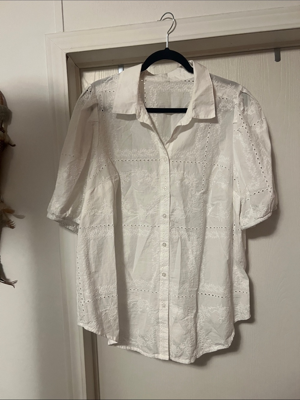 torrid White Eyelet Button-Front Shirt